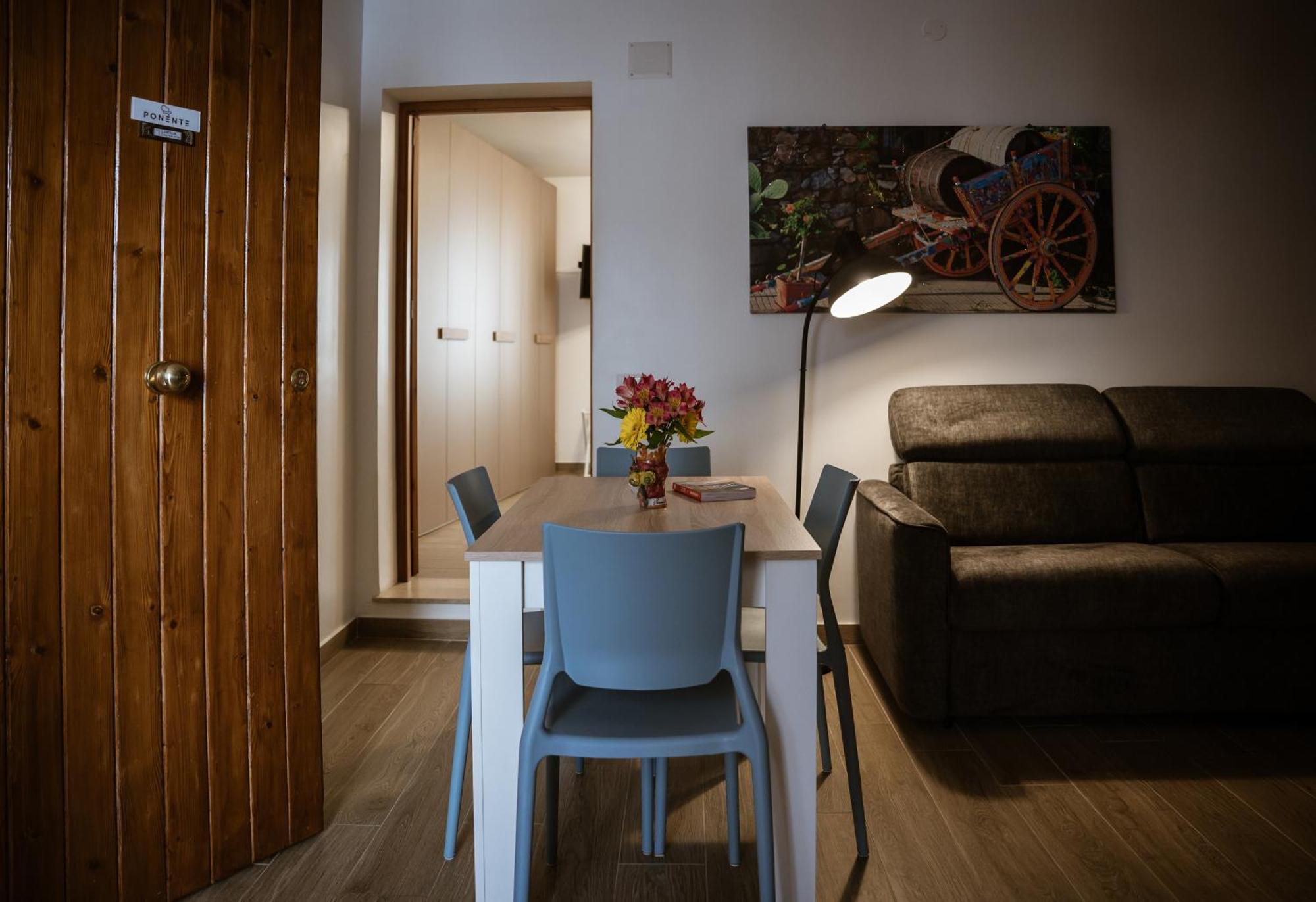 Cortilia Holiday House Cefalu Exterior photo
